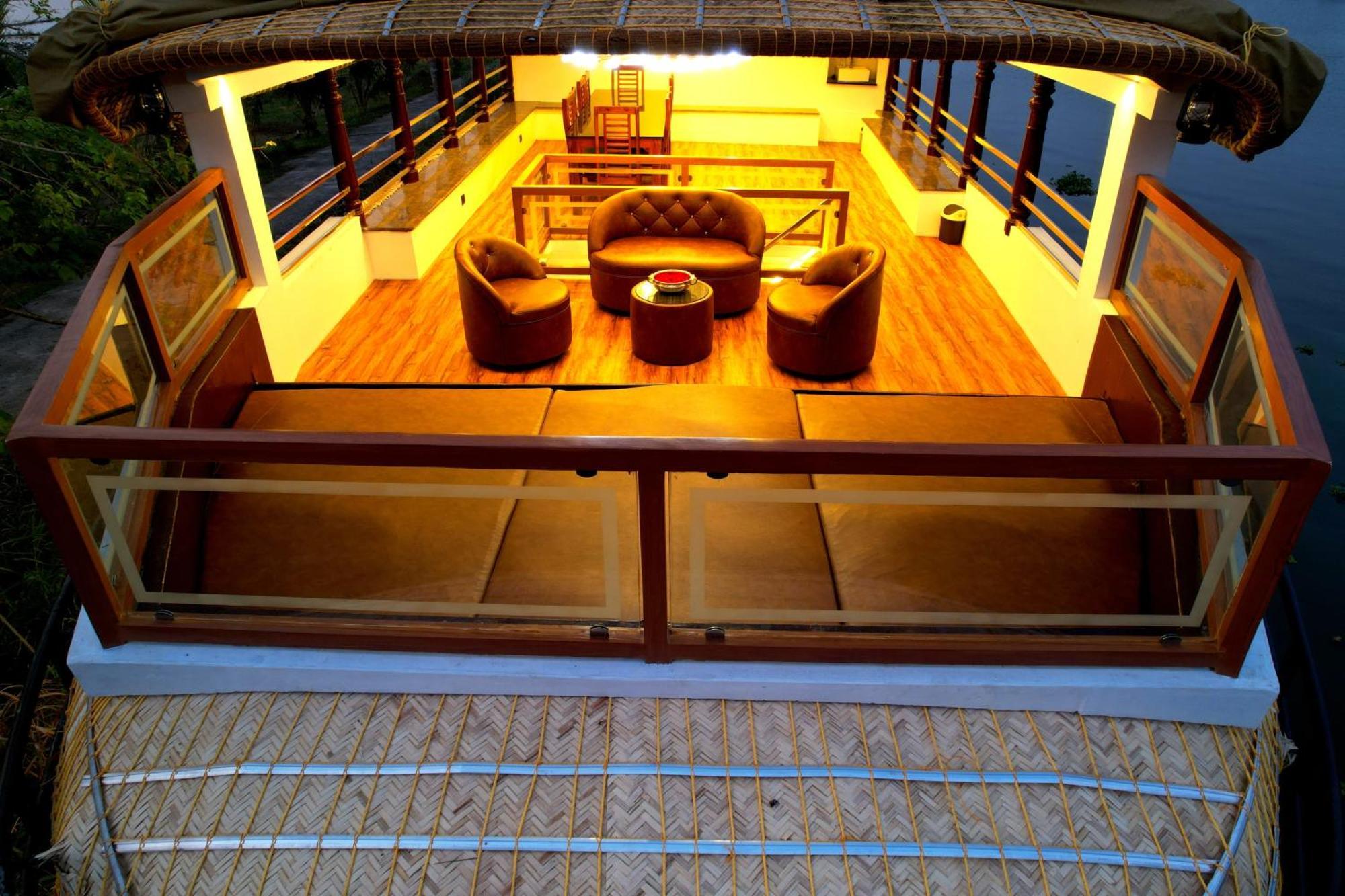 Alappuzha Indraprasthamlakecruise מראה חיצוני תמונה
